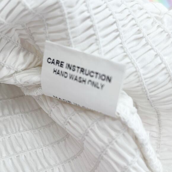 Queen of Sparkles White Smocked Top Iridescent Sequin Polka Dot Womens Size XS - Picture 10 of 14